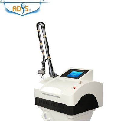 Cilt Gençleştirme İçin Taşınabilir Fraksiyonel CO2 Lazer Makinesi 40W 10600nm