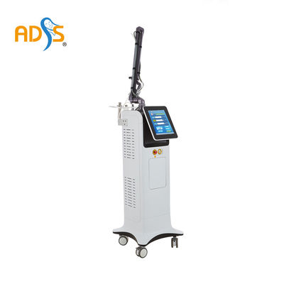 Ayakta Cilt Gençleştirme Makinesi 10600nm Fraksiyonel CO2 Lazer Güzellik Ekipmanları